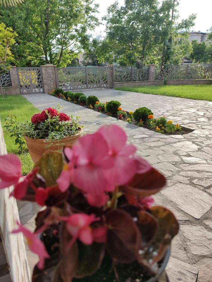 Ohrid Happy Apartments Экстерьер фото